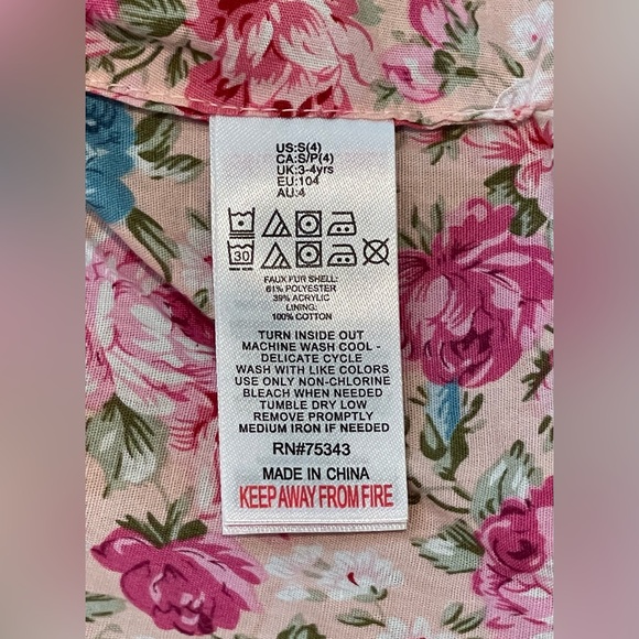 Faux Fur Vest w/ Floral Lining - Toddler - Size: Small 4 - Picture 6 of 7